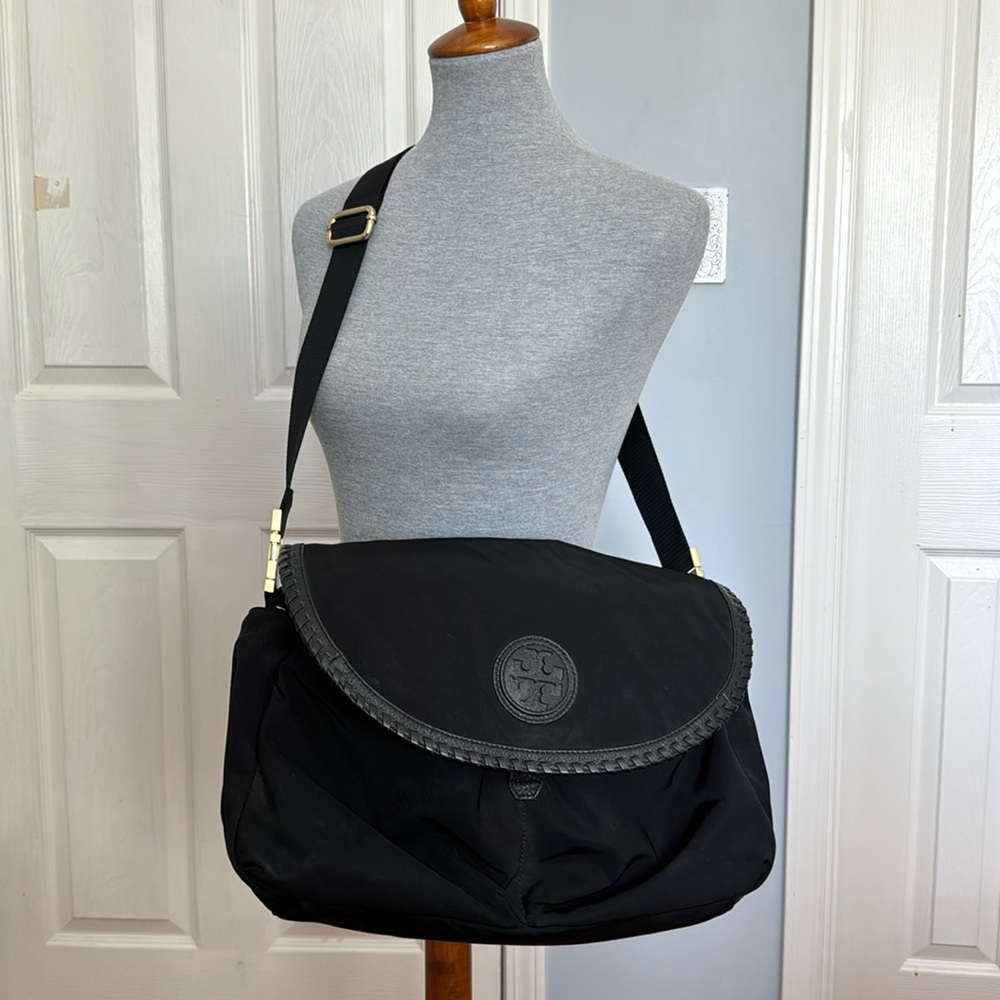 EUC Tory Burch Black Nylon and Leather
Messenger Diaper Bag